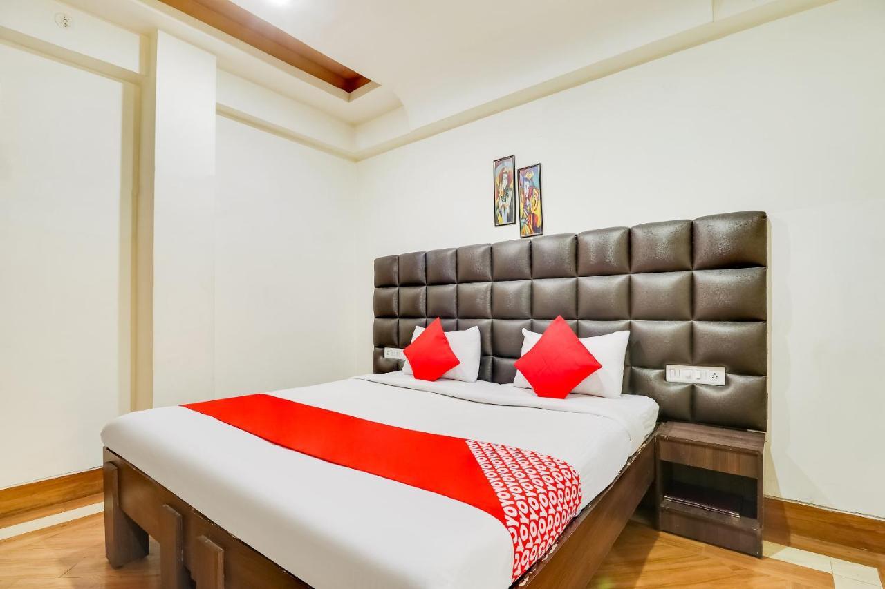 Oyo 71149 Jeet Residency Rewa מראה חיצוני תמונה